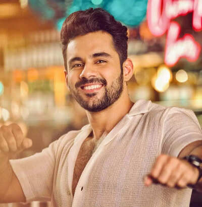 Abhishek Bajaj : I feel my sense of humor is very good, wish to explore comedy