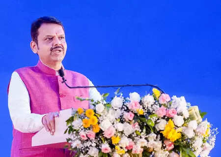 Maharashtra CM Demands Timely Establishment of World-Class Sanskrit University, ETEducation