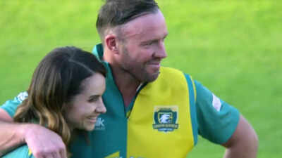Watch: 41-year-old AB de Villiers flaunts his ‘aura’ in viral celebration after WCL 2025 title | Cricket News