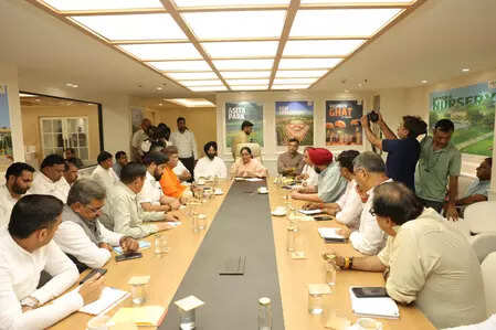 Delhi govt to table bill to regulate private school fee hikes in monsoon session: CM Rekha Gupta, ETEducation