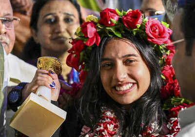 CHESS | World Champion Gukesh lauds Divya Deshmukh’s World Cup win – ‘It is not easy…’ | Chess News