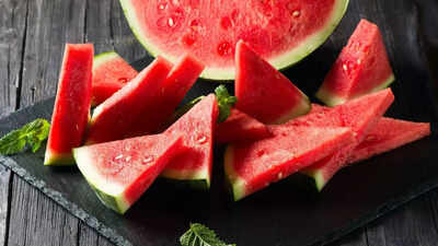 5 best tricks to pick a sweet watermelon and skip the tapping |