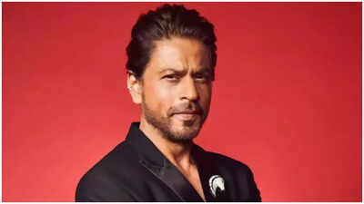 Shah Rukh Khan’s co-star delves into why ‘you can’t make money as an actor,’ reveals writing letters and drawing greeting cards for him on set | Hindi Movie News