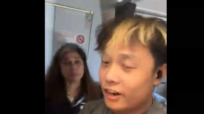 ‘I have 25,000 followers’: Peter Nguyen threatens American Airlines air hostess after she catches him vaping in toilet