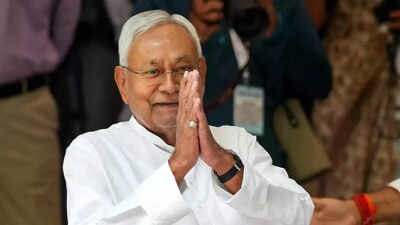 Bihar CM Nitish Kumar allows teachers to choose preferred districts after transfer complaints