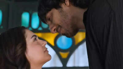 Mohit Suri reveals he had to stop Ahaan Panday from crying for real during Saiyaara shoot: ‘They haven’t met someone who makes lifelong promises’ |