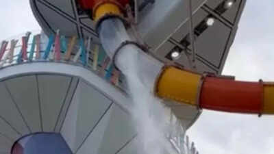 ‘Stop the slide’: Passengers scream as Royal Caribbean water slide glass breaks mid-way – Watch
