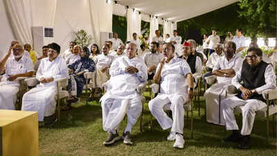 ‘Voter fraud’, SIR row: Kharge to host dinner for INDIA bloc MPs; what’s on agenda? | India News