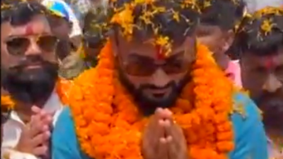 Watch: Akash Deep gets royal welcome after historic triumph in England | Cricket News