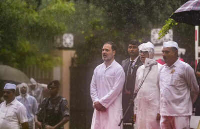 Independence Day: Rahul, Kharge absent from Red Fort event; BJP questions no-show | India News
