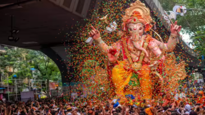 Will schools remain closed on August 27?