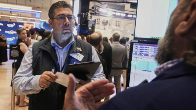 US market today: Wall Street slips as Walmart drags S&P 500 toward fifth straight loss, Jerome Powell speech in focus