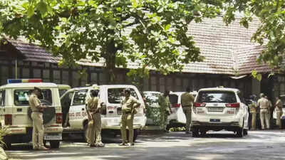 Dharmasthala mass burial case: Whistleblower arrested by SIT | Mangaluru News