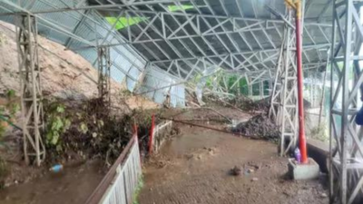 J&K flash floods: Landslide near Vaishno Devi shrine kills 30 — Top developments | India News