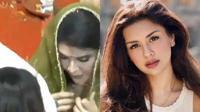 ​Jacqueline Fernandez and Avneet Kaur visit Lalbaugcha Raja, struggle amid massive crowds as viral video captures chaotic exit- Watch | Hindi Movie News