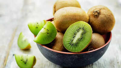 Stop peeling your kiwi: A gastroenterologist reveals why the skin is the healthiest part |
