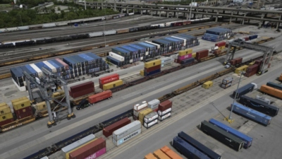 Canada GDP contracts 1.6% in Q2, US tariffs weigh on exports, first decline in seven quarters