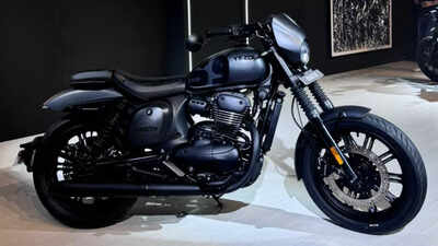 2025 Yezdi Roadster launched at Rs 2.09 lakh: Engine, features & what’s changed