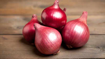 7 Side effects of eating raw onions you must know |