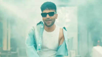Guru Randhawa in legal trouble: Ludhiana court summons singer over ‘drug-related’ lyrics in ‘Sirra’ – Report | Hindi Movie News