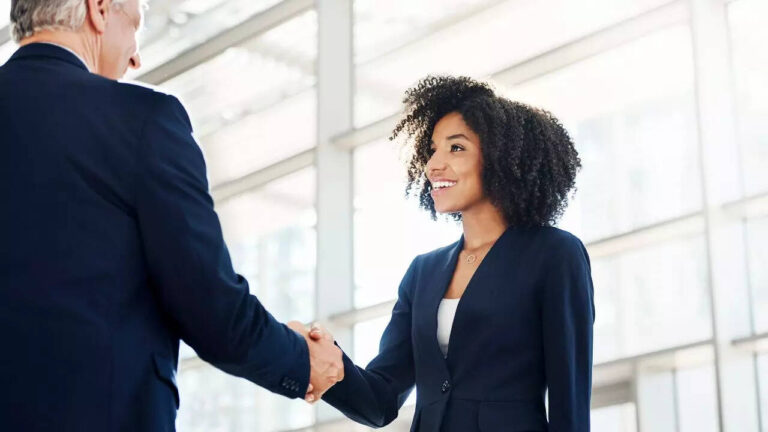 7 key boundaries mentally strong people set to thrive at work