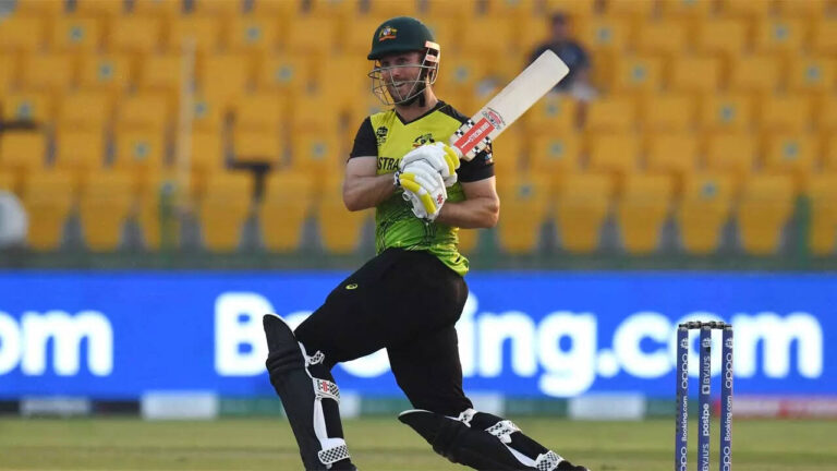 AUS vs SA Live Score, 1st T20I: Kagiso Rabada strikes early, Travis Head falls