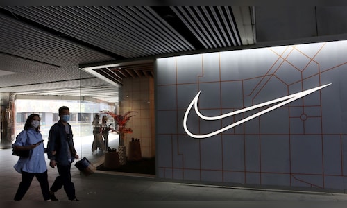 Nike to cut corporate jobs amid turnaround effort