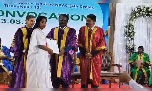 Tamil Nadu research scholar and DMK leader’s wife refuses to receive degree from Governor Ravi at convocation