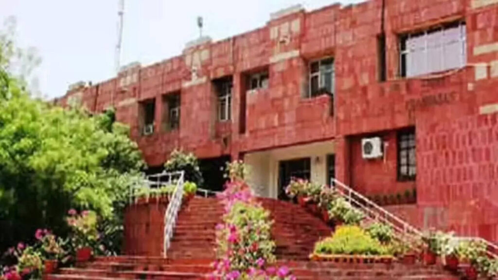 Teachers’ body writes to President, seeks VC’s removal, ETEducation