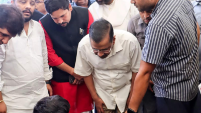 AAP chief Arvind Kejriwal inspects flood affected areas in Delhi, urges aid and support from government | India News