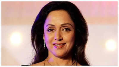 Sudhakar Sharma reveals Hema Malini acted for free, wore her own outfits for film that got shelved: ‘We didn’t have the budget…’ |