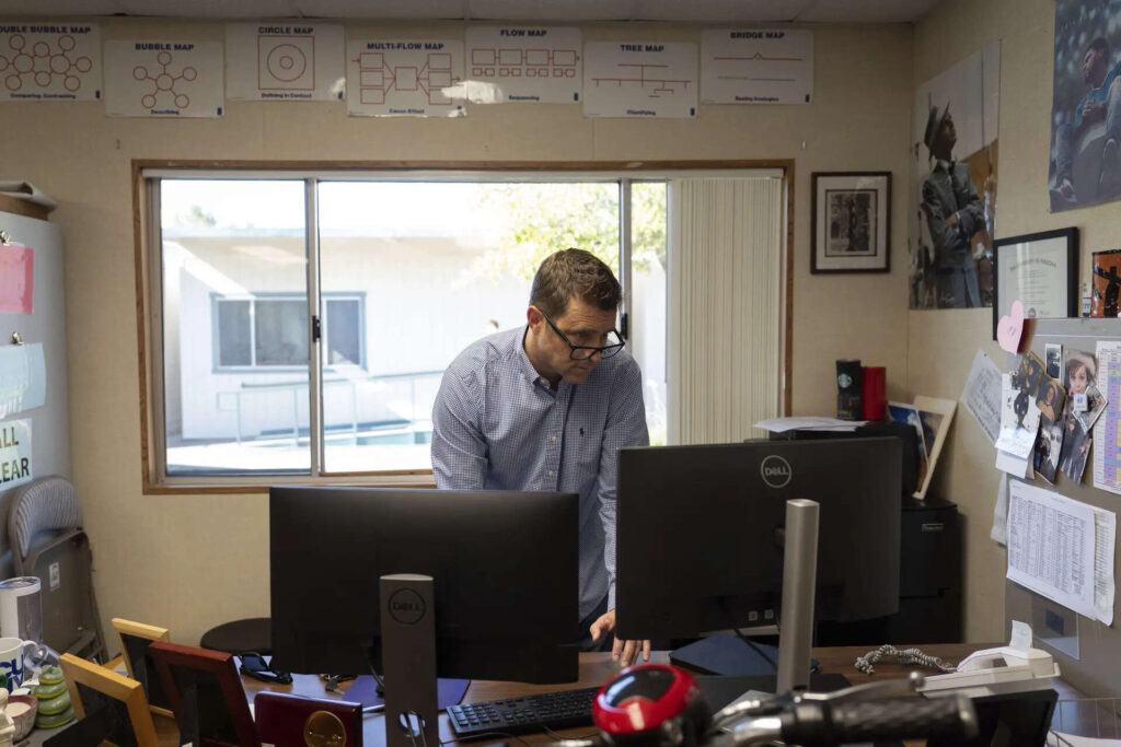 As AI tools reshape education, schools struggle with how to draw the line on cheating, ETEducation