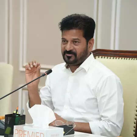 Telangana CM for overhauling education sector, ETEducation