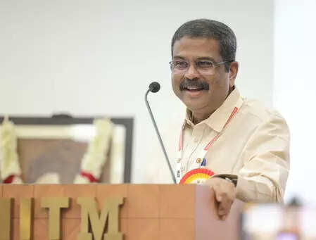 Govt plans to introduce skill based learning in Class 11 & 12 curriculum: Union Minister, ETEducation