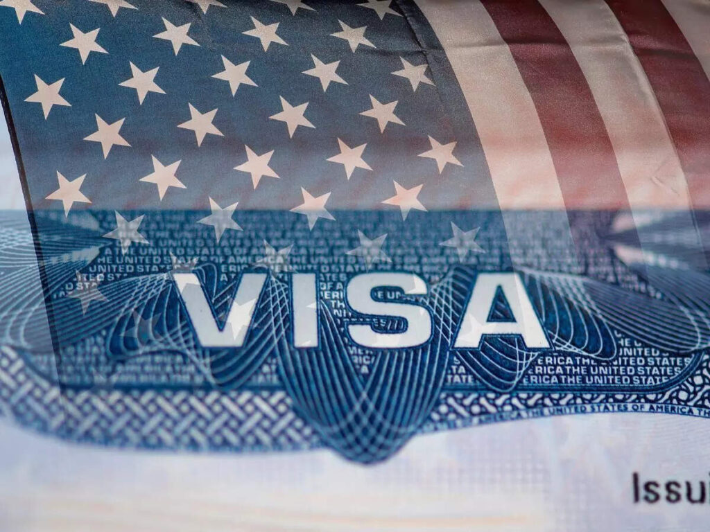 US student visa arrivals fall to four-year low, led by Asia drop, ETEducation