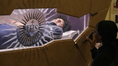 ‘God’s influencer’: Italian teenager who died at 15 to become the first millennial saint; considered a ‘saint-next-door’