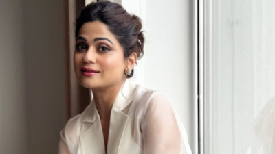 Shamita Shetty Fitness: Too busy to work out? Actress Shamita Shetty swears by this quick fitness trick |