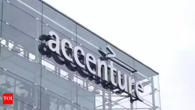 IT growth lifts Accenture: Revenue rises 7 per cent; new bookings reach .31 billion