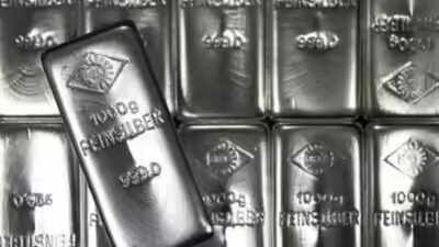 At Rs 1.4L/kg, silver records new high, up 59% this year