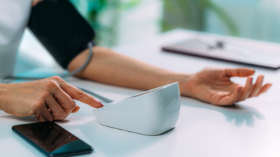 AIIMS neurologist REVEALS 10 tips to (correctly) measure Blood Pressure at home