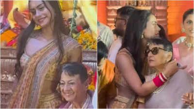 Kajol’s daughter Nysa’s heartwarming gesture towards Nani Tanuja at Durga Puja pandal wins hearts |