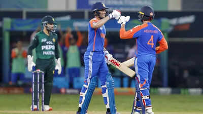 ‘BrahMos in reply to AK47’: Ex-Pakistan bowler on ‘maha dhulai’ by India in Asia Cup | Cricket News