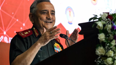 Govt extends tenure of CDS Gen Anil Chauhan | India News
