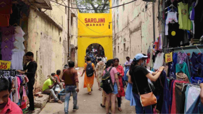 Are Sarojini Nagar clothes really from dead people? Here’s the reality |
