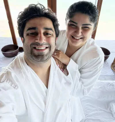 ‘Traitor’ fame Anshula Kapoor enjoys Maldives getaway with fiancé Rohan Thakkar amid wedding prep |