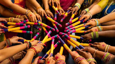 Avoid knee and ankle pain: 6 orthopaedic-backed tips for safe Garba dancing this Navratri |