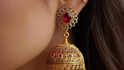Can your jhumkas cause an ear infection: Side effects and prevention tips |