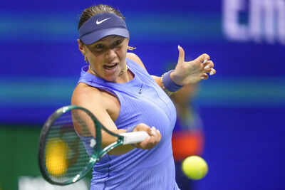 US Open 2025: Amanda Anisimova sinks Naomi Osaka to set up Aryna Sabalenka final | Tennis News