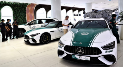 Dubai Police adds three new luxury Mercedes-Benz patrol cars to their supercar fleet | World News