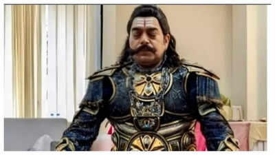 Bharat ekmatra desh hai jo apni bhasha ka janamdin manata hai | Gujarati Movie News